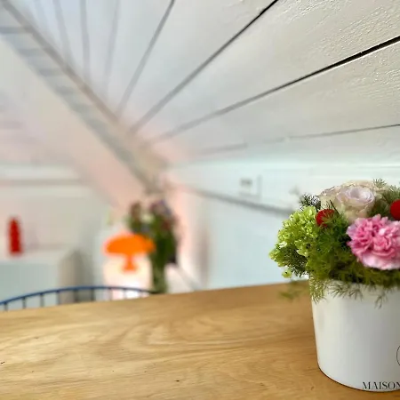 Le Tipi - Sauna Et Jardin