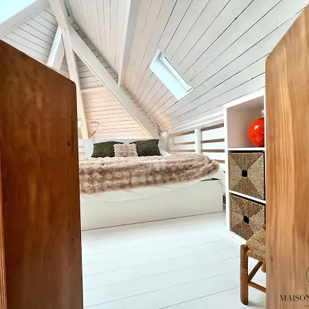 Le Tipi - Sauna Et Jardin Casa de Férias *