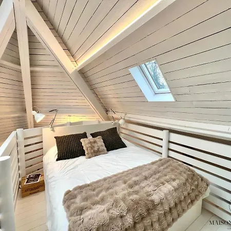 Tatil Evi Le Tipi - Sauna Et Jardin Esneux